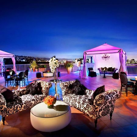 The Beverly Hilton Los Angeles Exterior photo